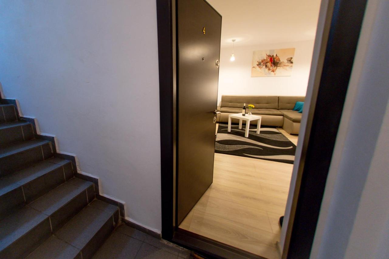 Terezianum Apartments, Free Parking Sibiu Ngoại thất bức ảnh