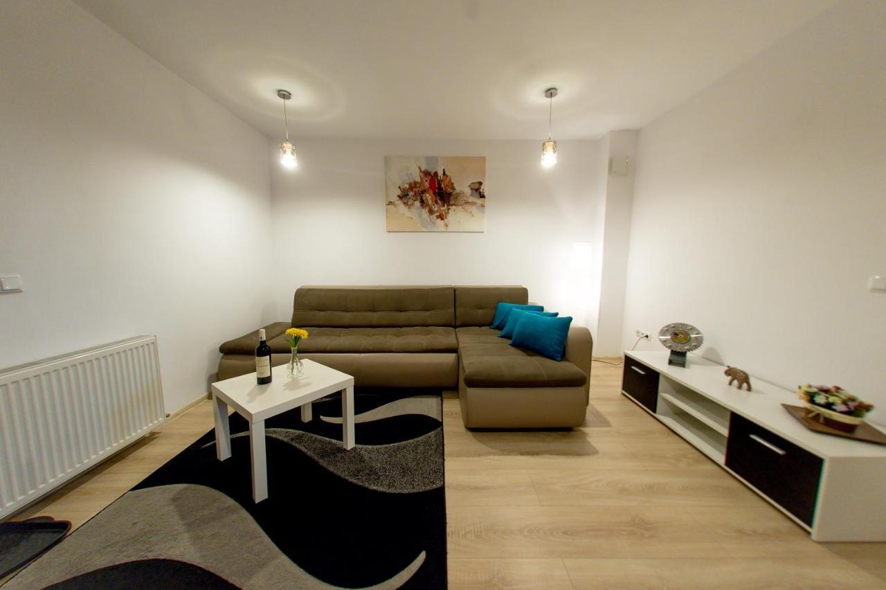 Terezianum Apartments, Free Parking Sibiu Ngoại thất bức ảnh