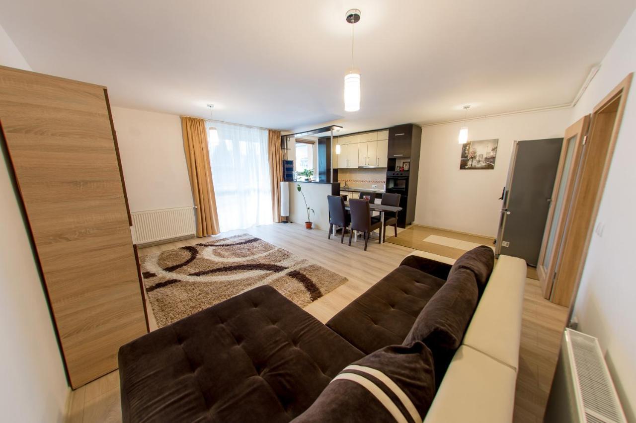 Terezianum Apartments, Free Parking Sibiu Ngoại thất bức ảnh