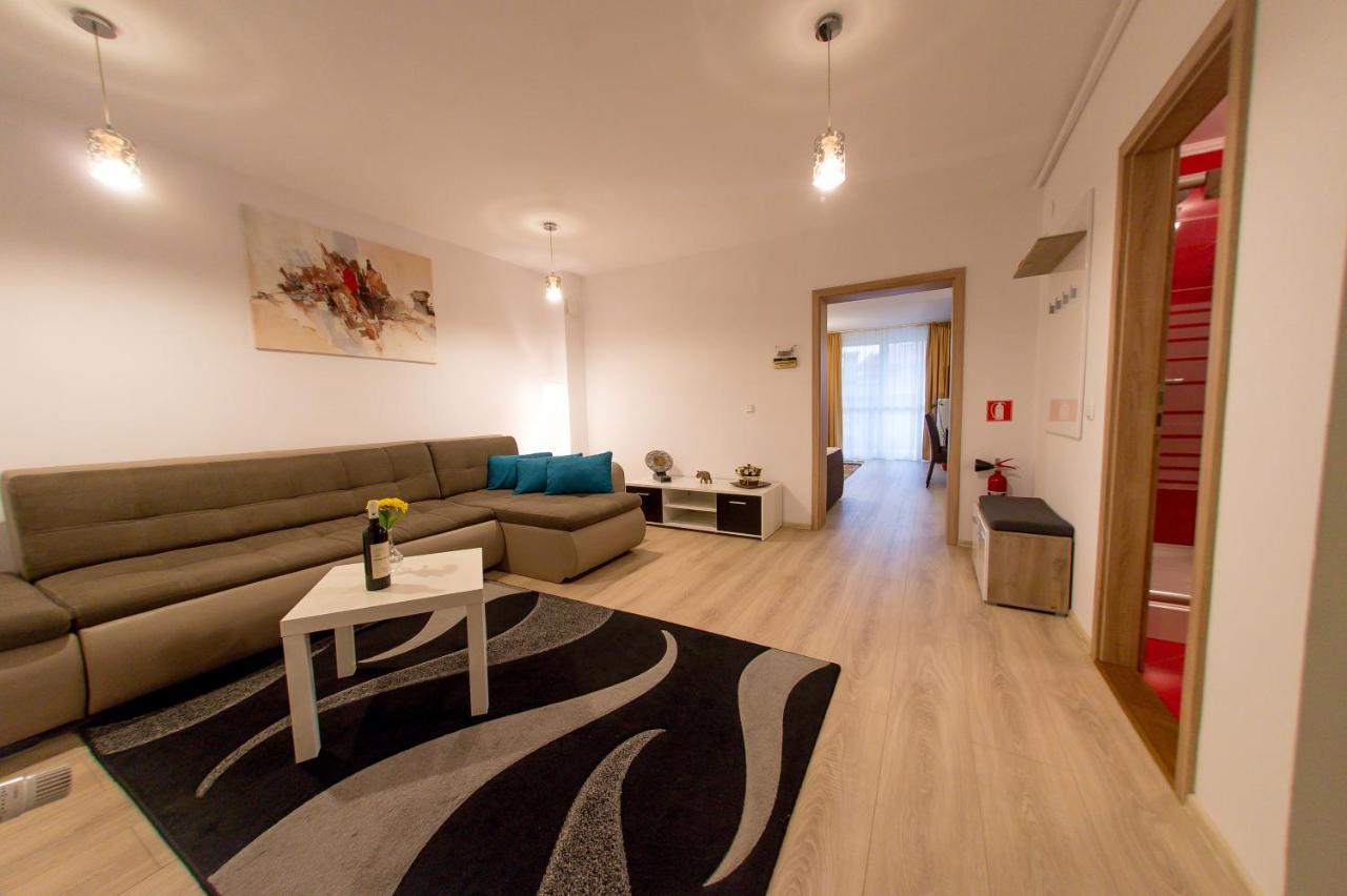 Terezianum Apartments, Free Parking Sibiu Ngoại thất bức ảnh