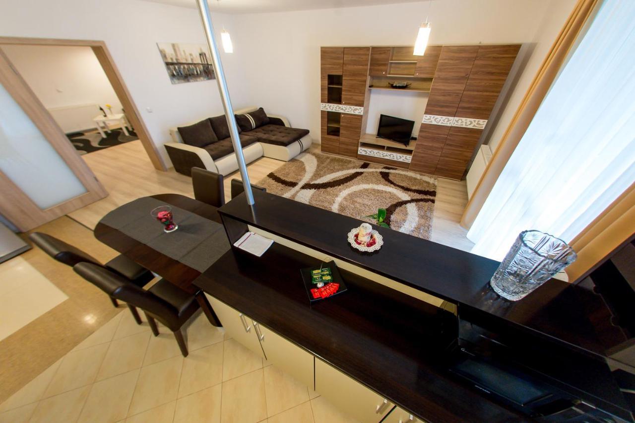 Terezianum Apartments, Free Parking Sibiu Ngoại thất bức ảnh