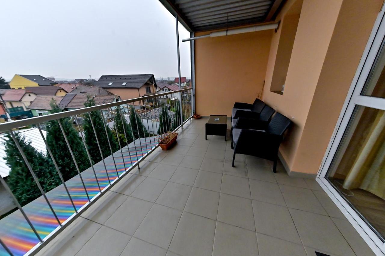 Terezianum Apartments, Free Parking Sibiu Ngoại thất bức ảnh