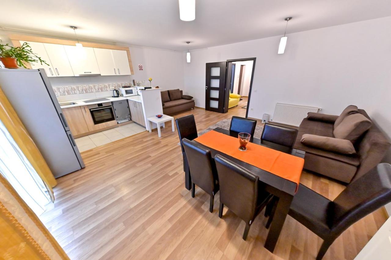 Terezianum Apartments, Free Parking Sibiu Ngoại thất bức ảnh