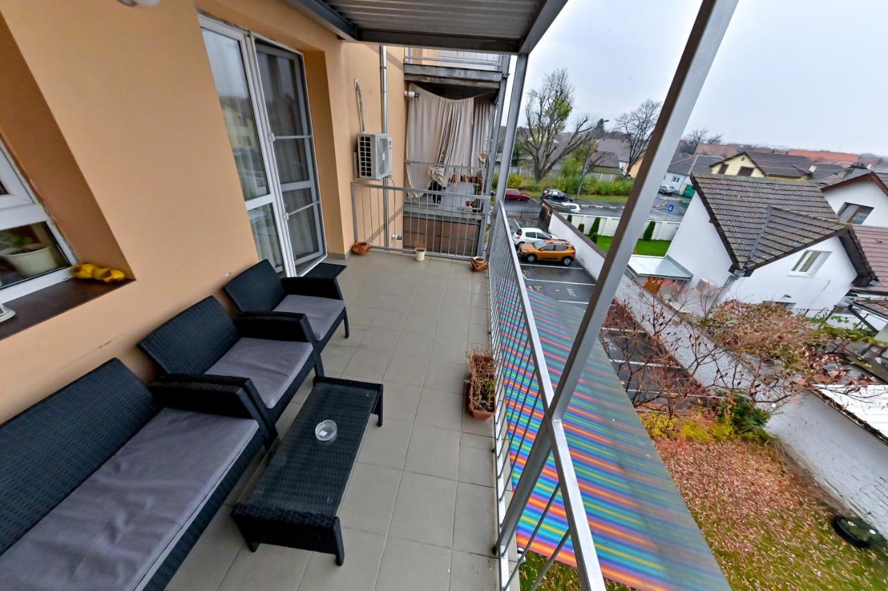 Terezianum Apartments, Free Parking Sibiu Ngoại thất bức ảnh